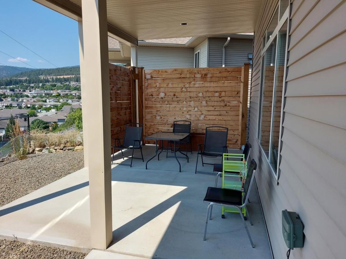 Peaceful And Spacious Lake View West Kelowna Eksteriør billede
